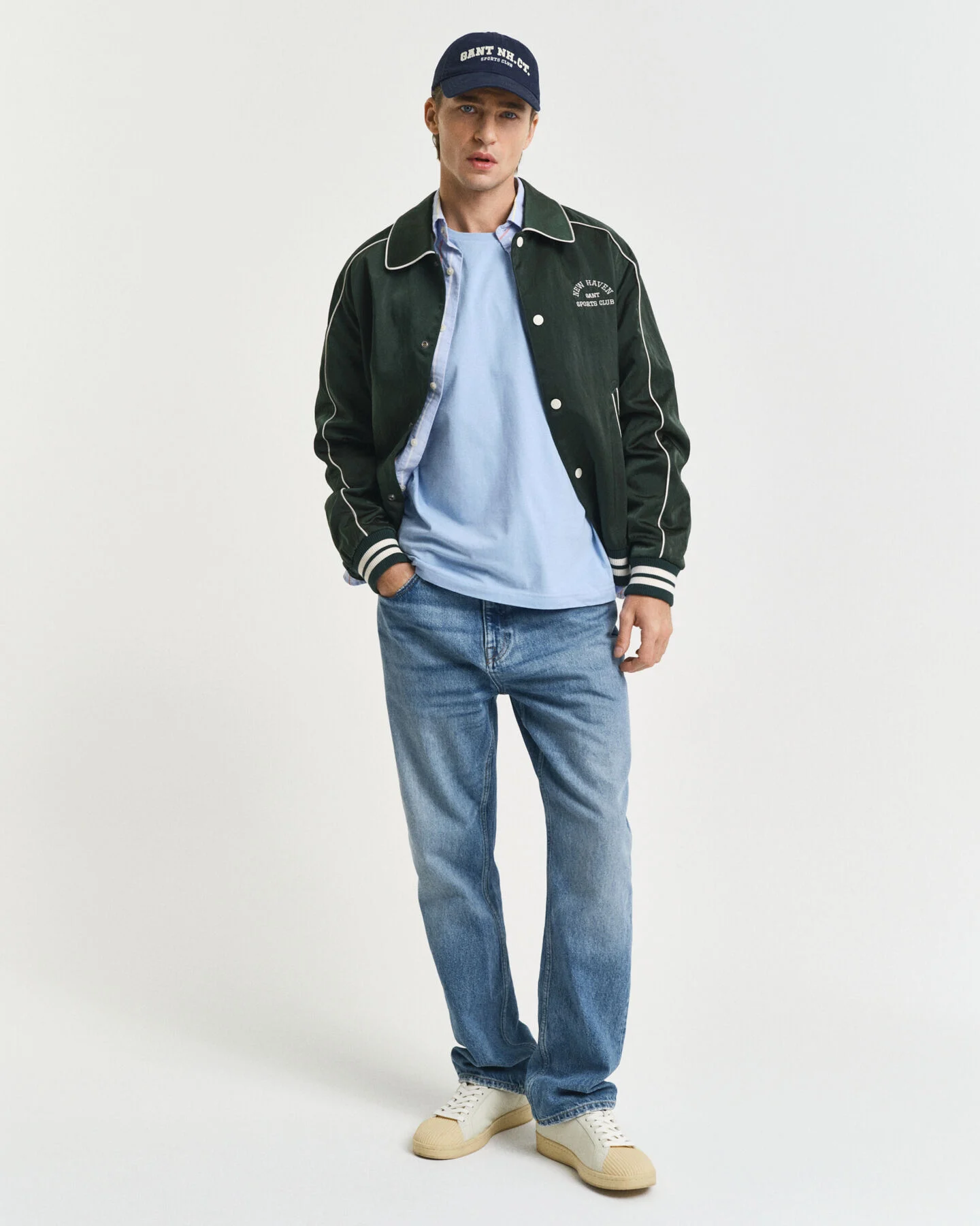 Gant Regular Fit Shield T-Shirt aus Baumwolle in Capri Blue