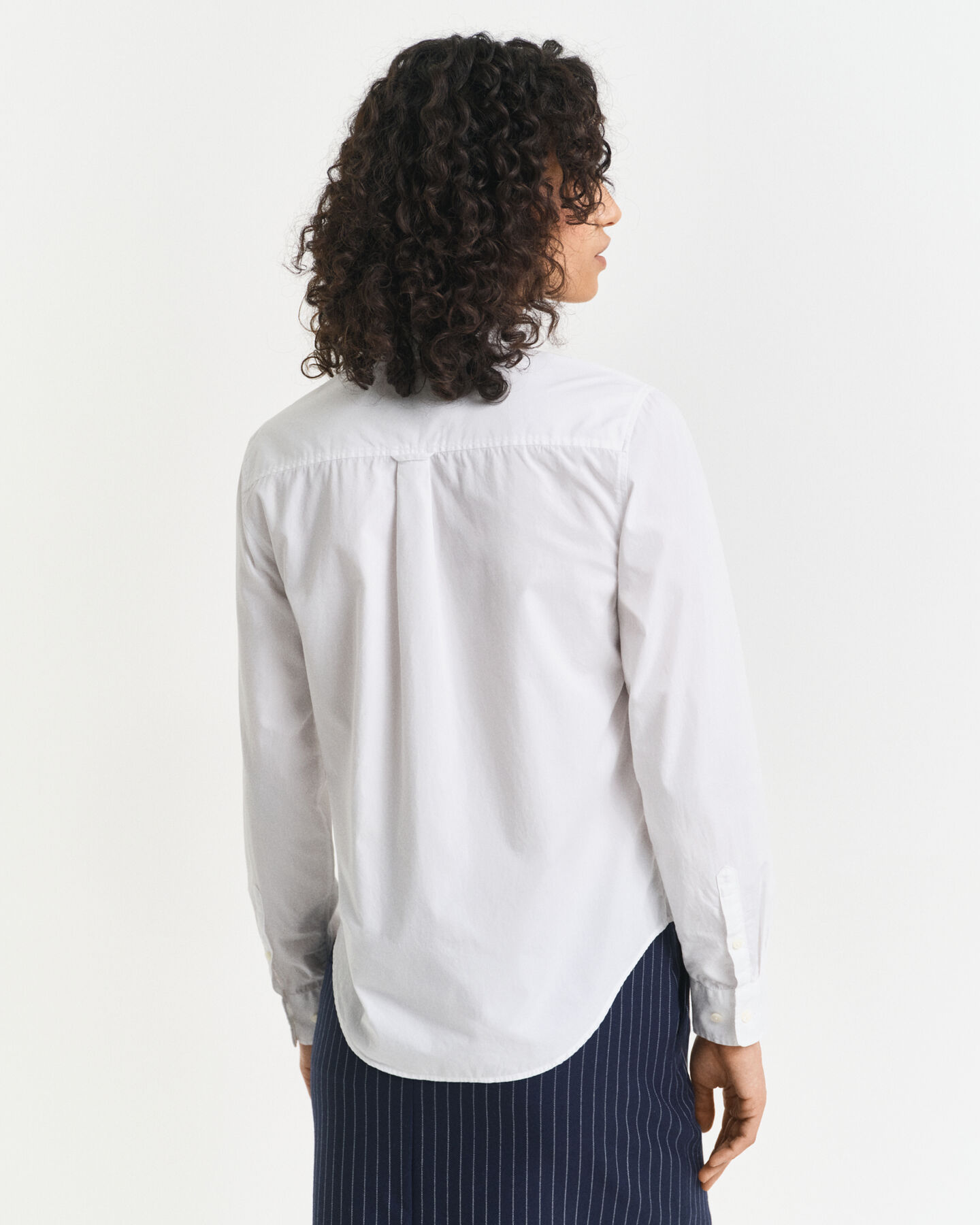 Gant Damen Regular Fit Classic Popeline Bluse aus Baumwolle in weiß Gant Damen Regular Fit Classic Popeline Bluse aus Baumwolle in weiß