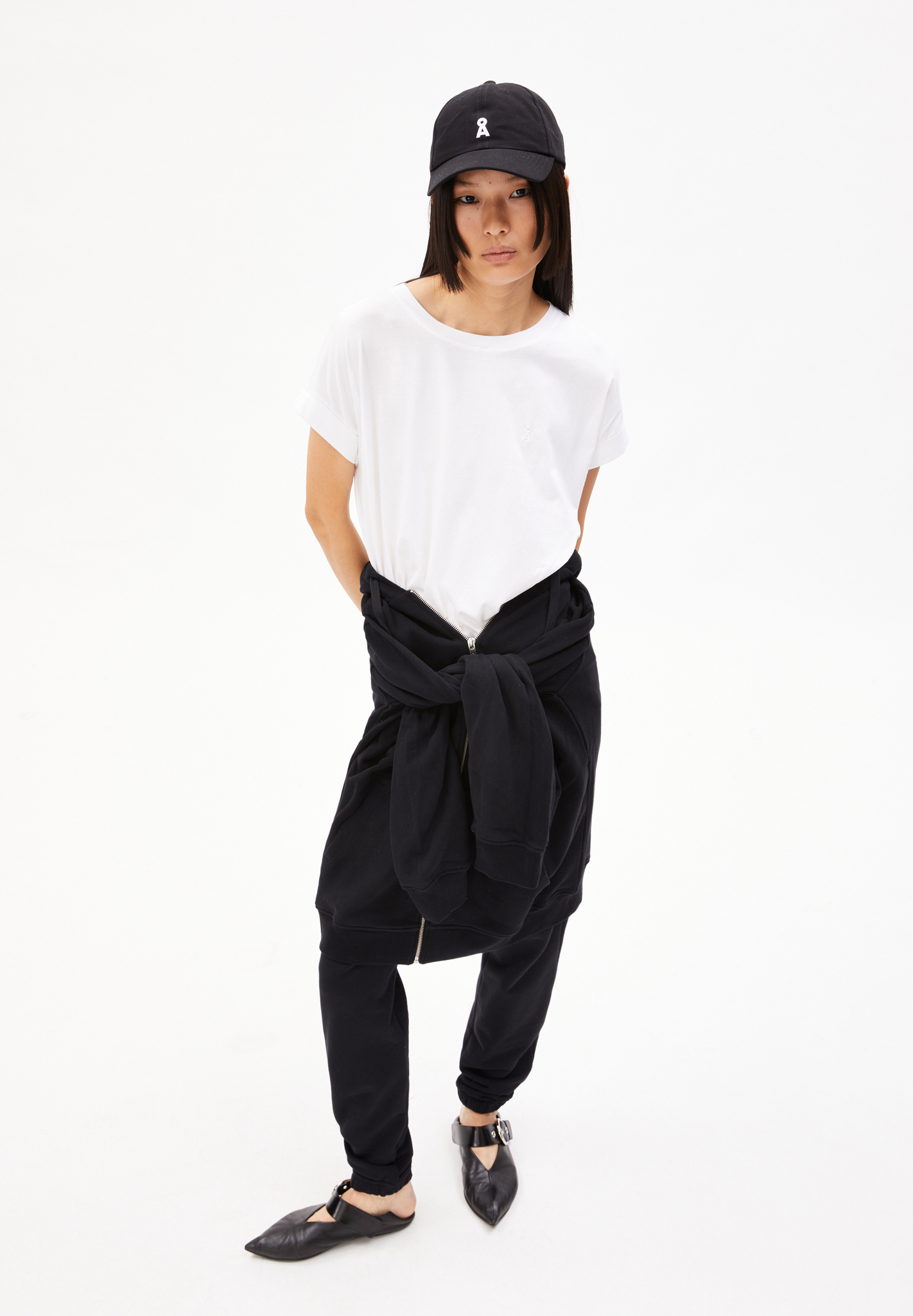 Armedangels IDAARA T-Shirt Loose Fit aus Bio-Baumwolle in weiß Armedangels IDAARA T-Shirt Loose Fit aus Bio-Baumwolle in weiß