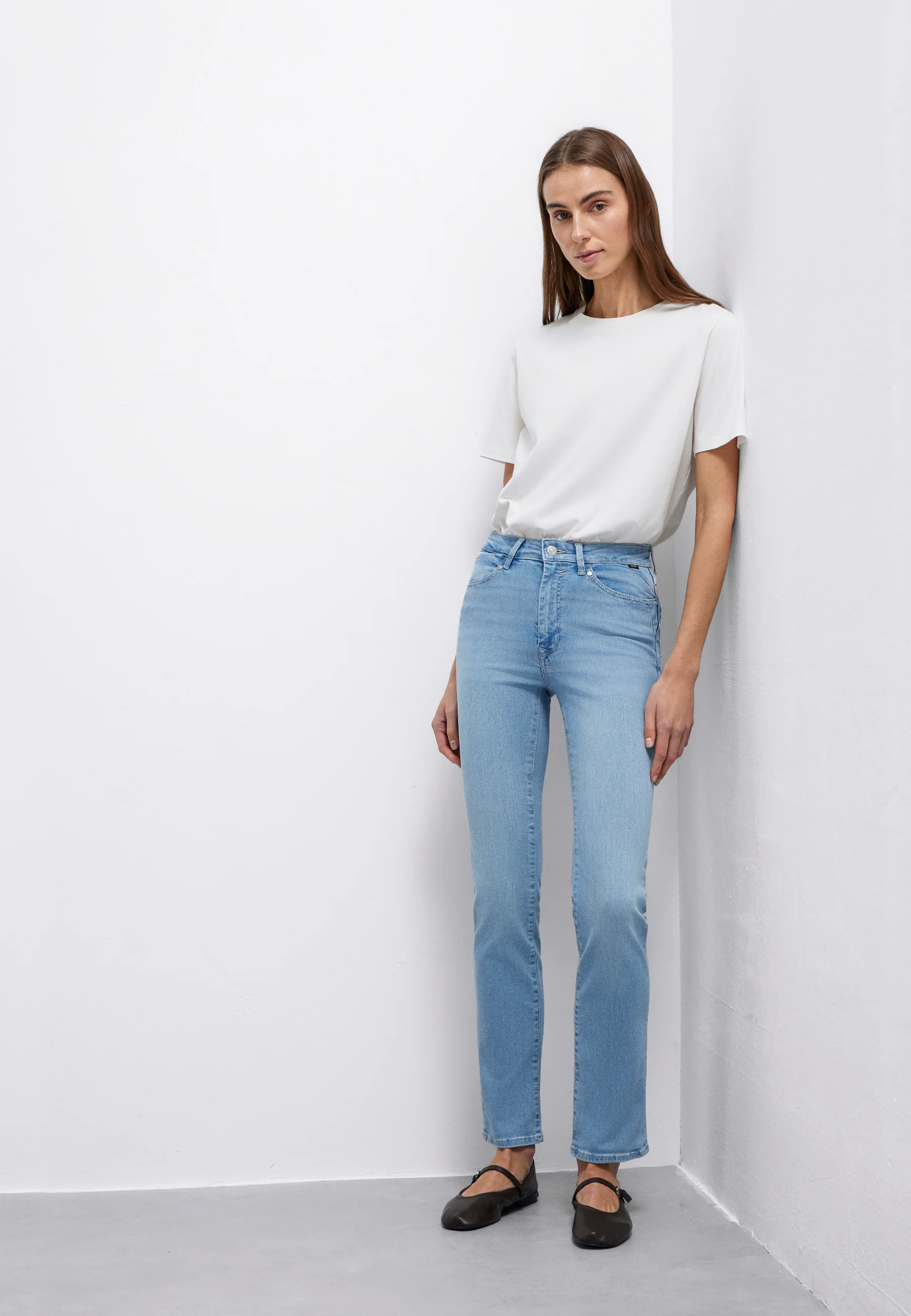 Mavi KENDRA | Mid-Rise, Straight Leg M10746A1310 Straight | LT BRUSHED GLAM