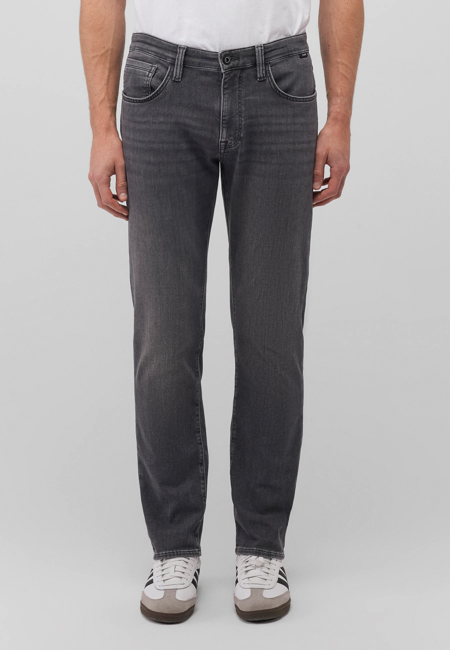 Mavi Jeans MARCUS | Slim Straight Leg, Zip Fly Smoke Brushed Sporty