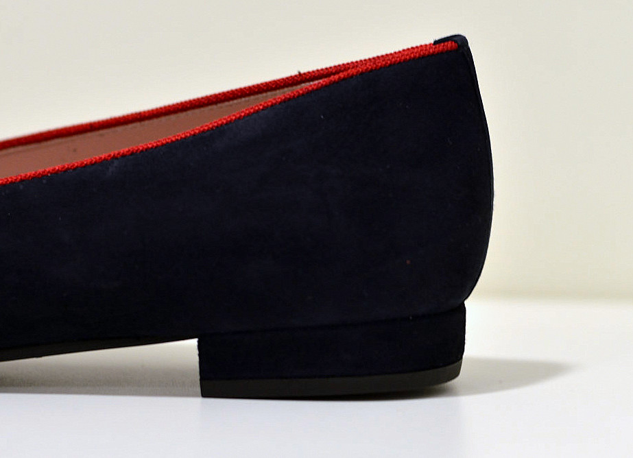 Pretty Ballerinas Ella ANGELIS Navy Blue - Klassischer Ballerina mit Spitze und kleinen Absatz