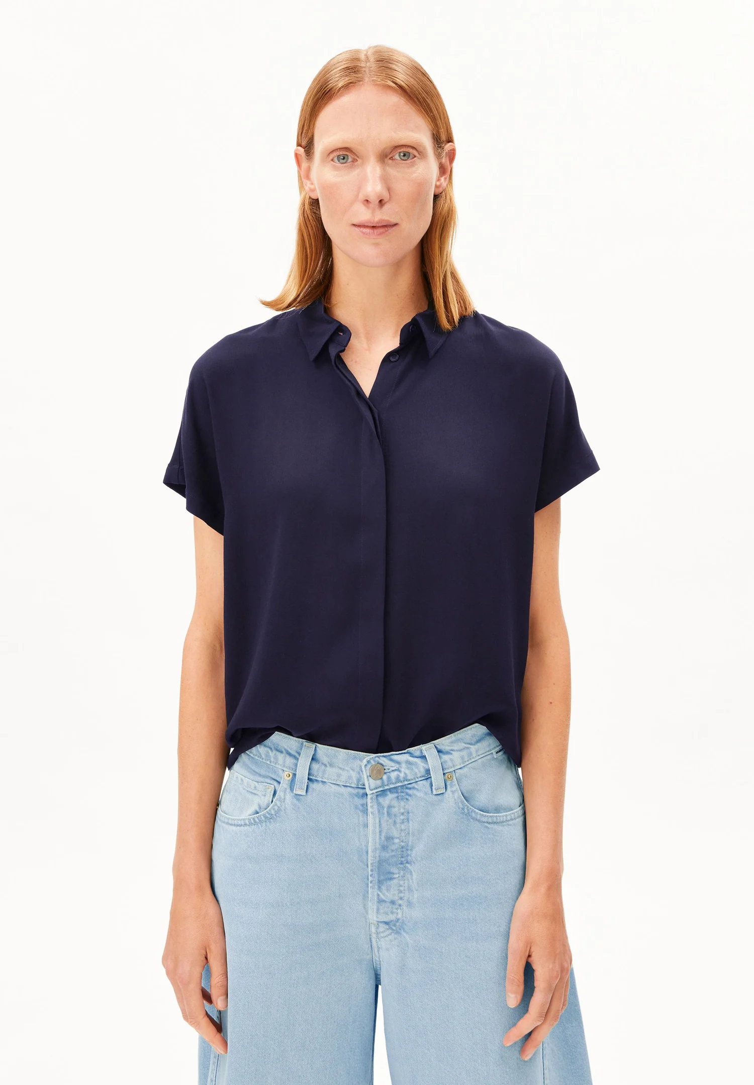 Armedangels LARISAANA - Damen Bluse aus LENZING ECOVERO Viskose in tinted navy