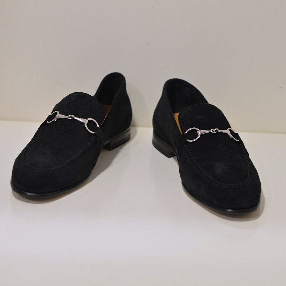 Berwick 1707 Mokassin mit Horsebit aus englischem Wildleder und genähter Sohle in schwarz