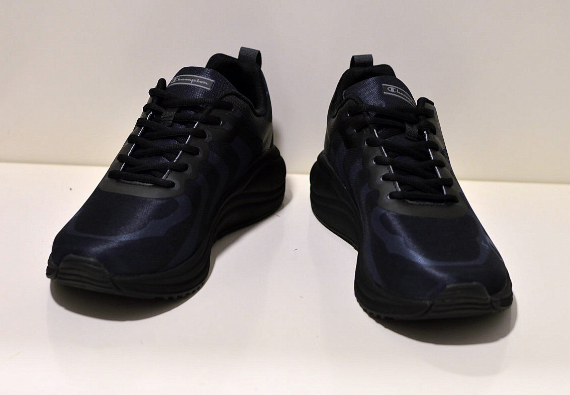 Champion Sneakers Syphon Script super leichter Feizeitschuh in schwarz / grau