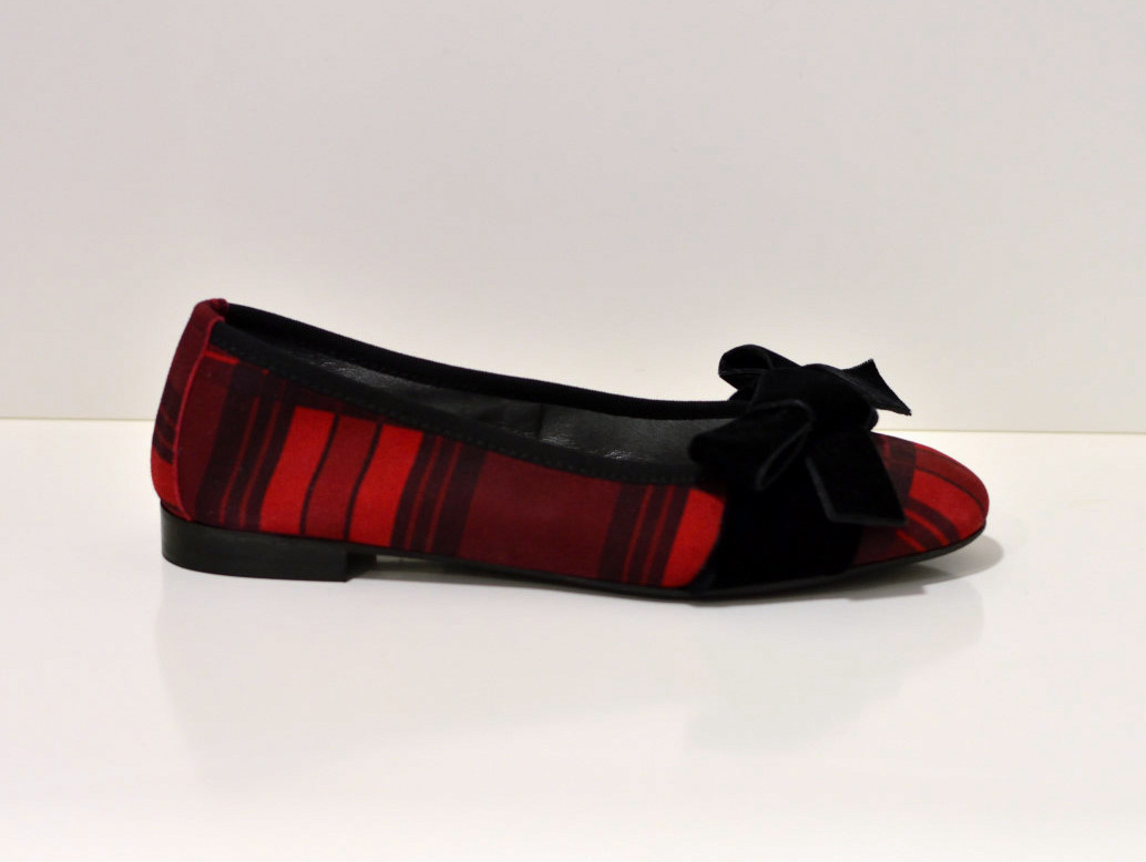 Gianluca Pisati Ballerinas aus Wildleder Glasgow in Rot/Schwarz