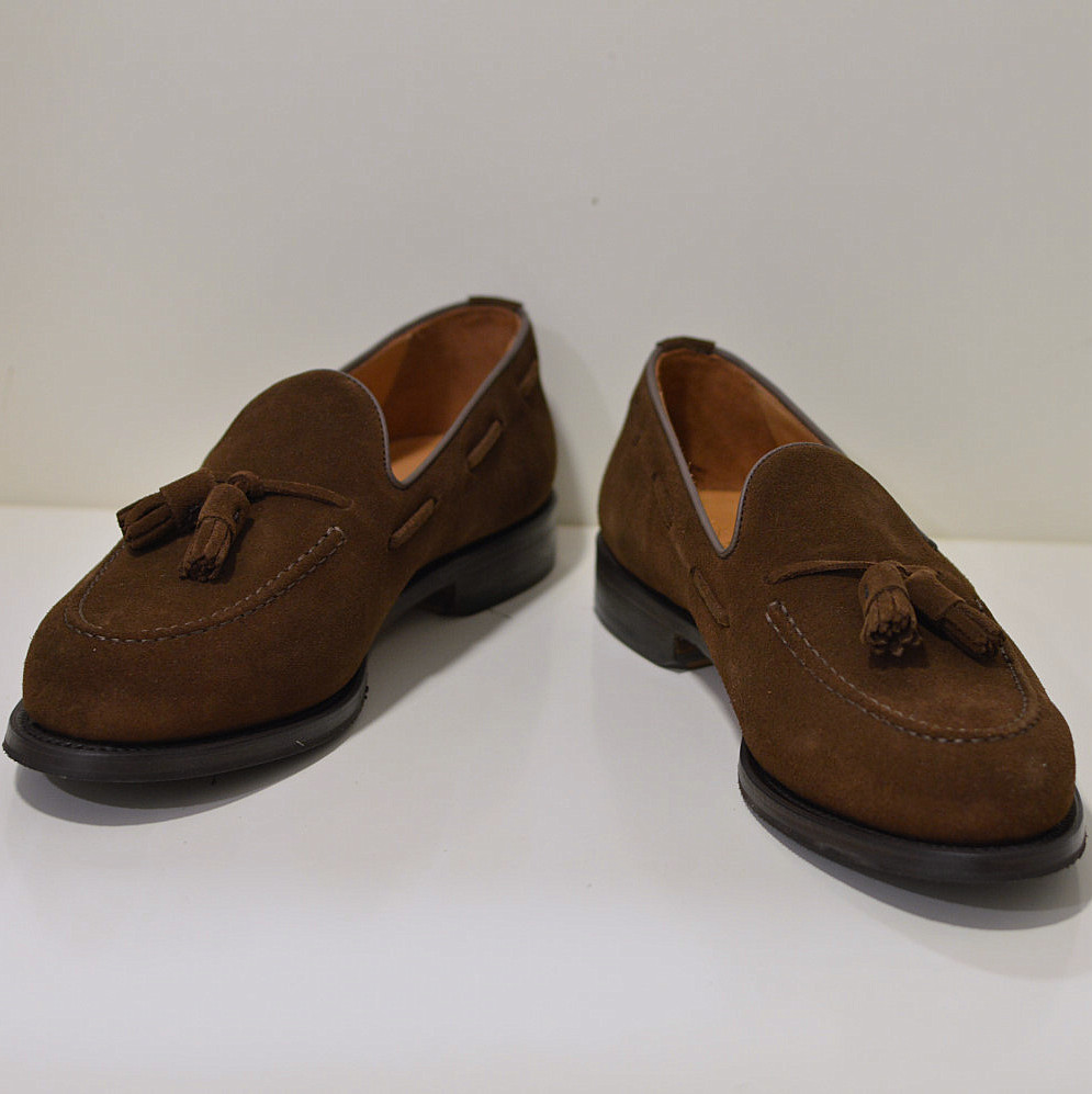 Berwick Slipper aus Veloursleder mit Quasten Goodyear Welt dunkelbraun