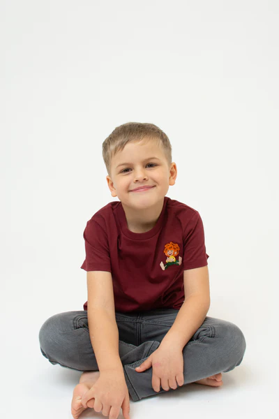 Bavarian Caps T-Shirt "Pumuckl lacht" - dunkelrot (Kinder)