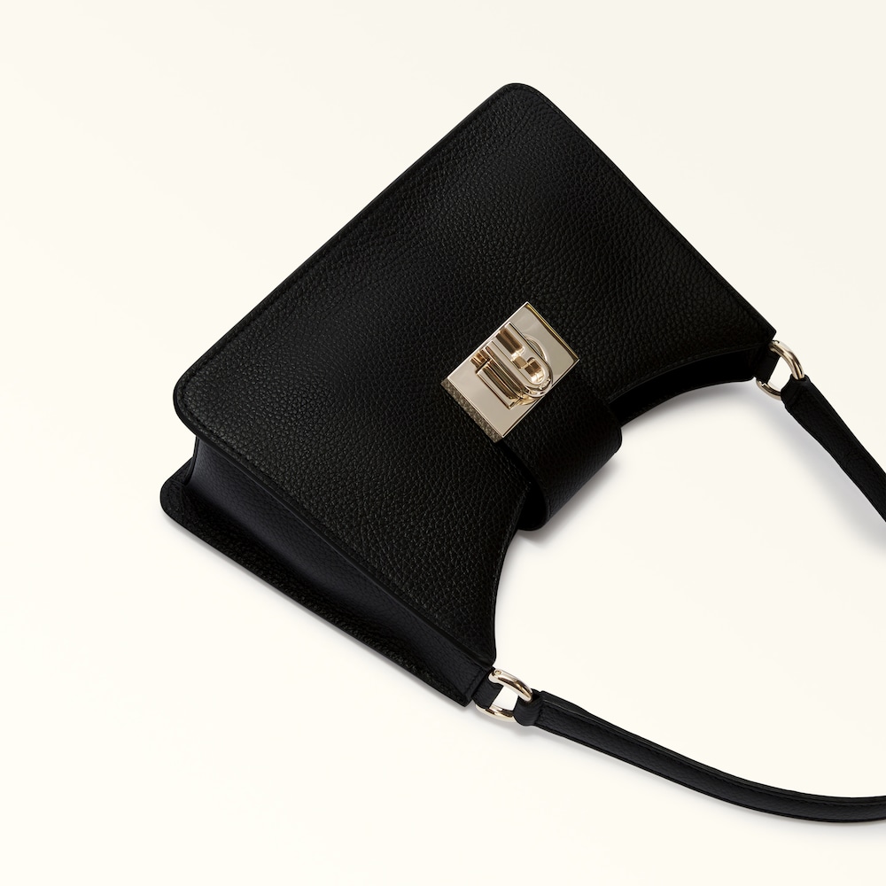 Furla 1927 Schultertasche aus genarbten Kalbsleder in schwarz Furla 1927 Schultertasche aus genarbten Kalbsleder in schwarz